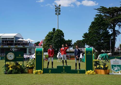 presentation; grand prix; 526, BOND JAMESBOND DE HAY, Gregory WATHELET; 666, CARACOLE DE LA ROQUE, Karl COOK; 668, GREYA, Kent FARRINGTON; Sportfot