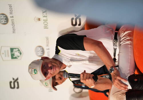 Optimized by JPEGmini 3.14.12.71901706 0x80e56be3