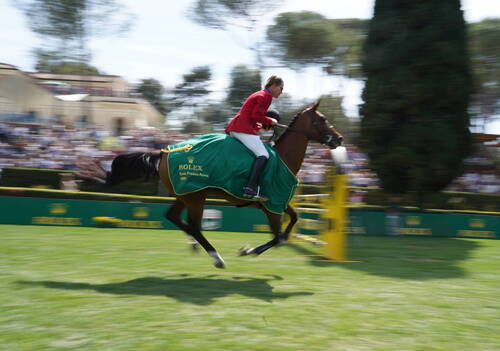  Karl Cook; & Caracole de La Roque. Photo(c) Rolex/Sportfot