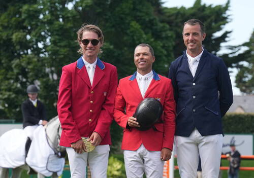 Rolex Series : Kent Farrington et Greya sur la plus haute marche du podium lors du Rolex Grand Prix Ville de La Baule