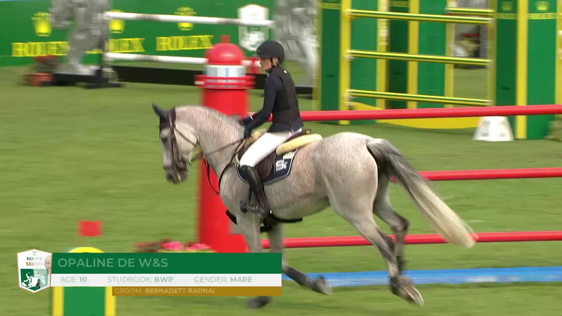Petronella Andersson avec Opaline de W&s - Dublin Horse Show 2024 - Manche 1