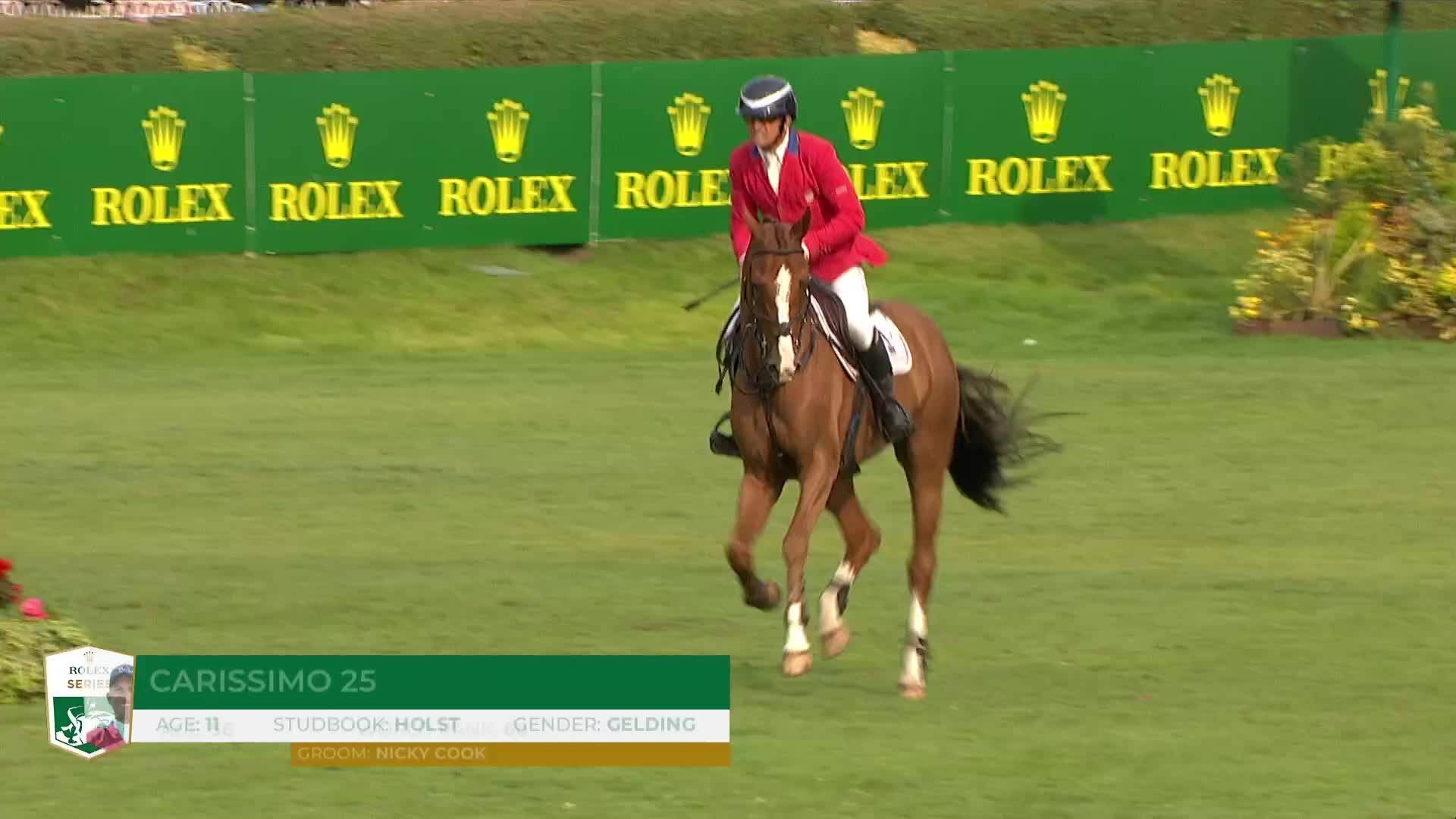 Aaron Vale avec Carissimo 25 - Dublin Horse Show 2024 - Manche 2